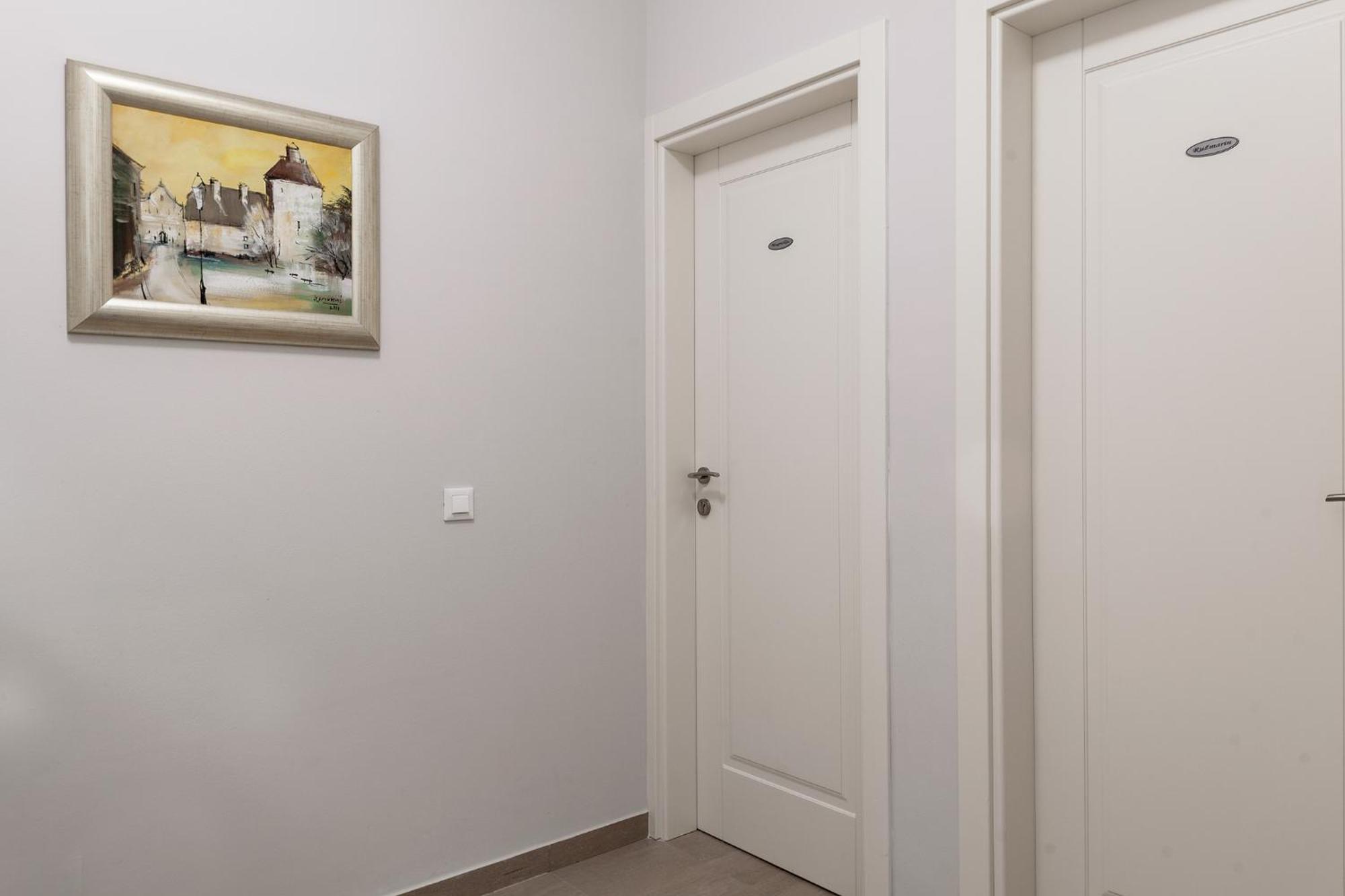 Luxury Rooms Vila Carissa Malinska Quarto foto